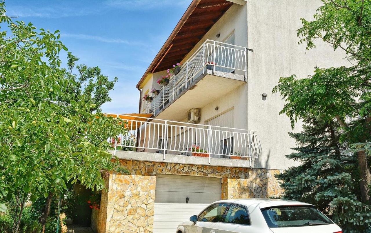 Apartments With A Parking Space Smrika, Kraljevica - 15709 ภายนอก รูปภาพ